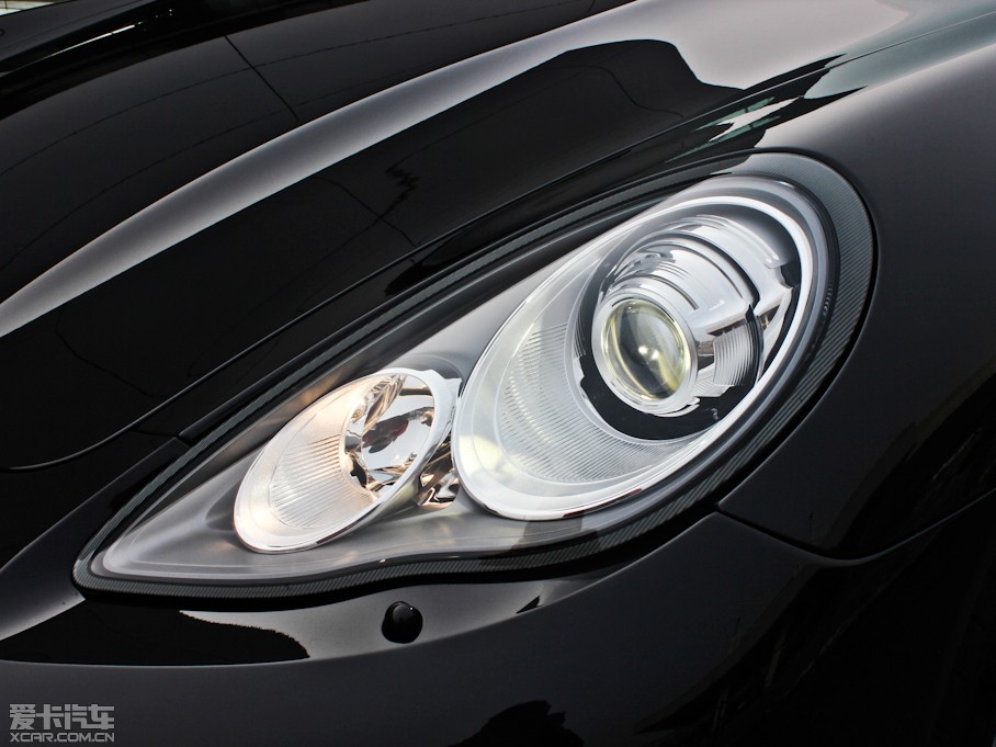 2013Panamera 4 Platinum Edition