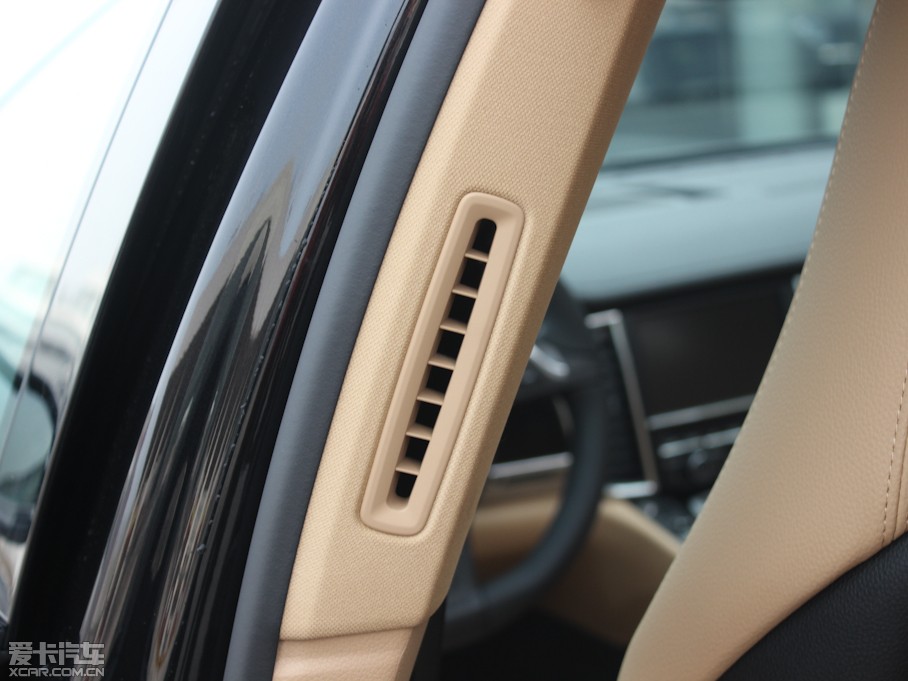 2013Panamera 4 Platinum Edition