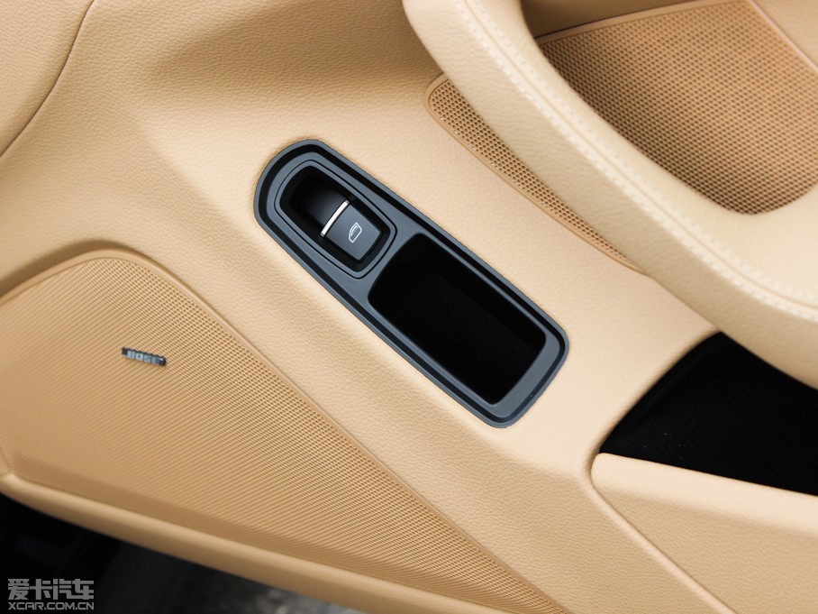 2013Panamera 4 Platinum Edition