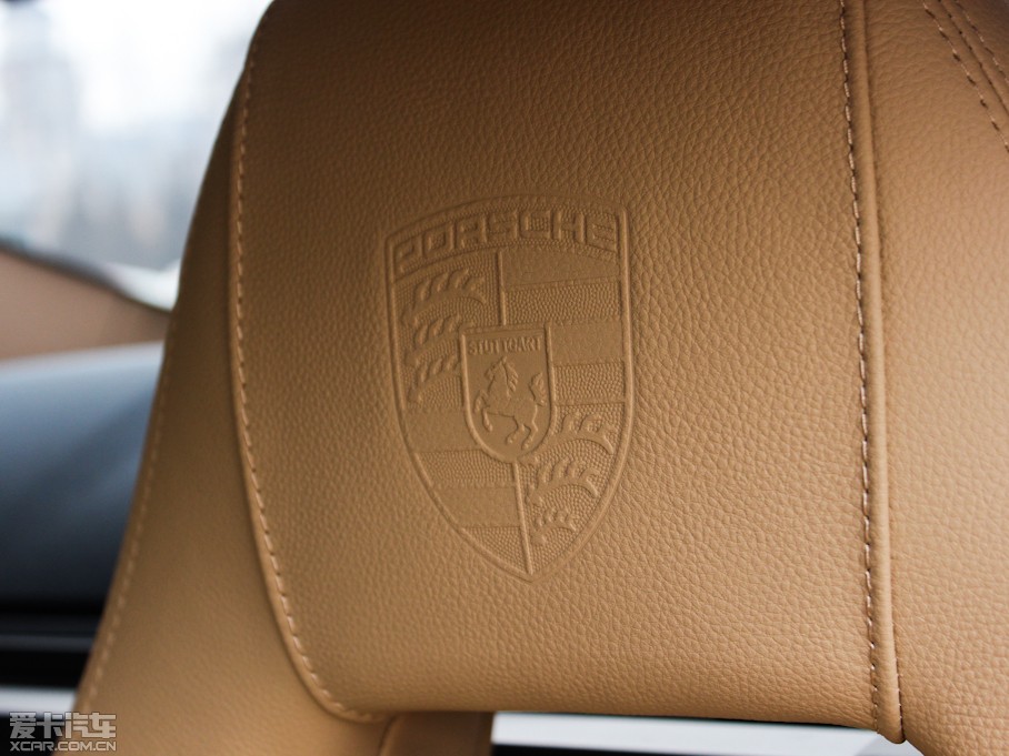 2013Panamera 4 Platinum Edition