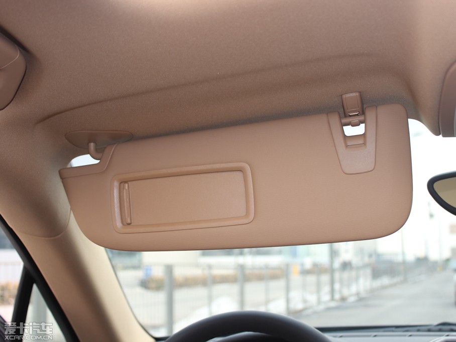 2013Panamera 4 Platinum Edition