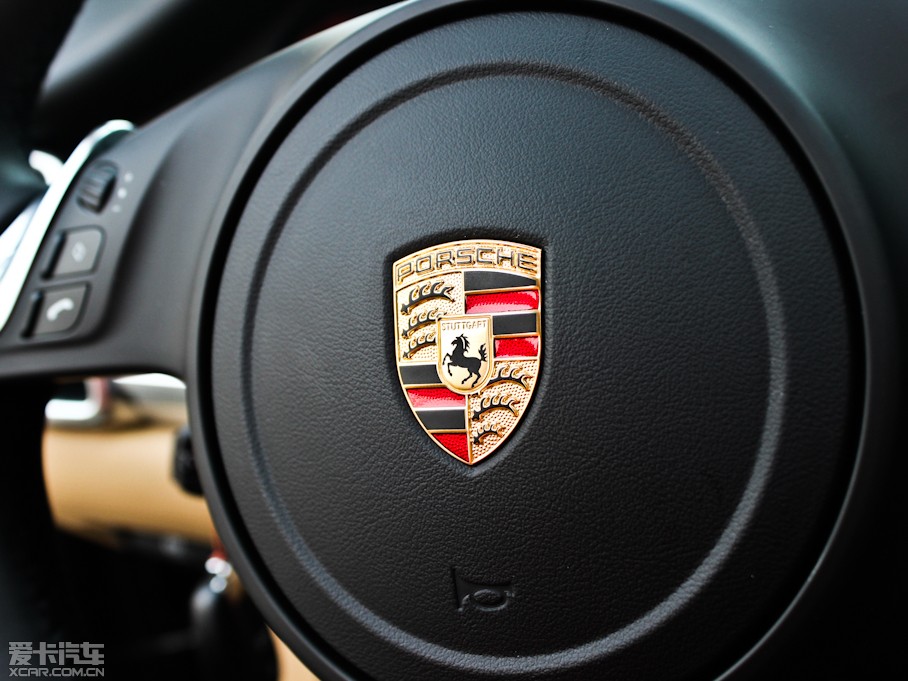 2013Panamera 4 Platinum Edition