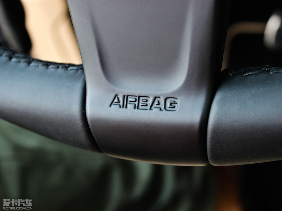 2013Panamera 4 Platinum Edition