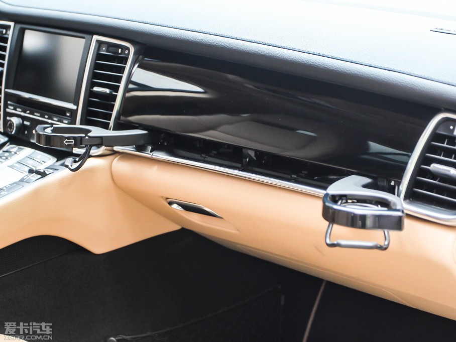 2013Panamera Platinum Edition