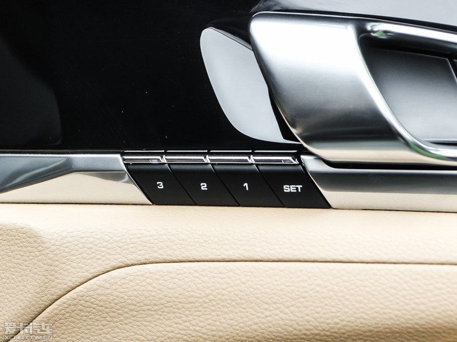 2013Panamera Platinum Edition