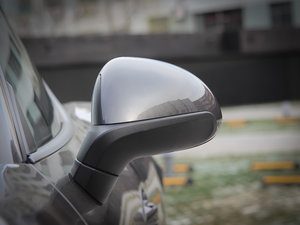 2013款2.7L 后视镜