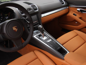 2013款2.7L 中控台