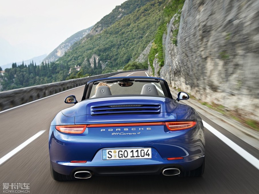 2013ʱ911 Carrera 4 Cabriolet