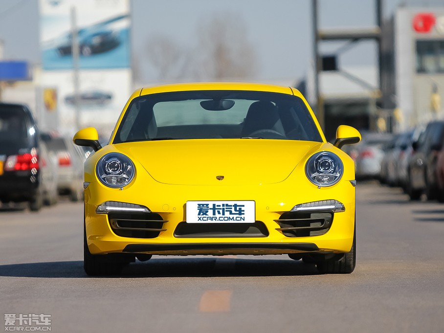 2013r911 Carrera 4