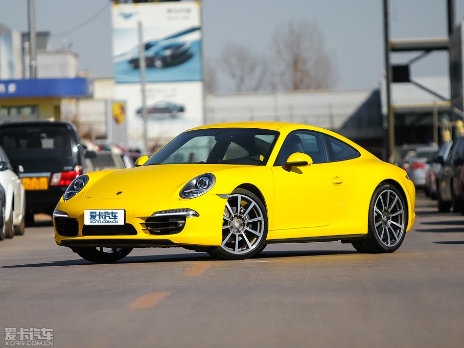 2013r911 Carrera 4