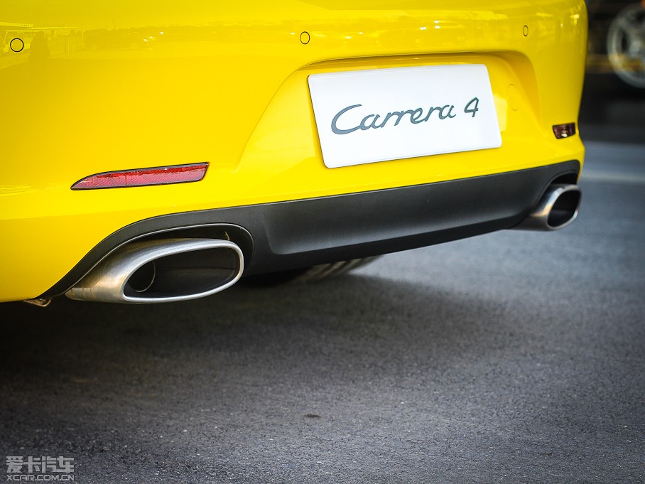 2013r911 Carrera 4