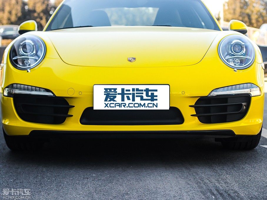 2013r911 Carrera 4