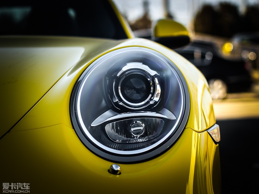 2013r911 Carrera 4