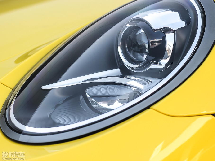 2013r911 Carrera 4