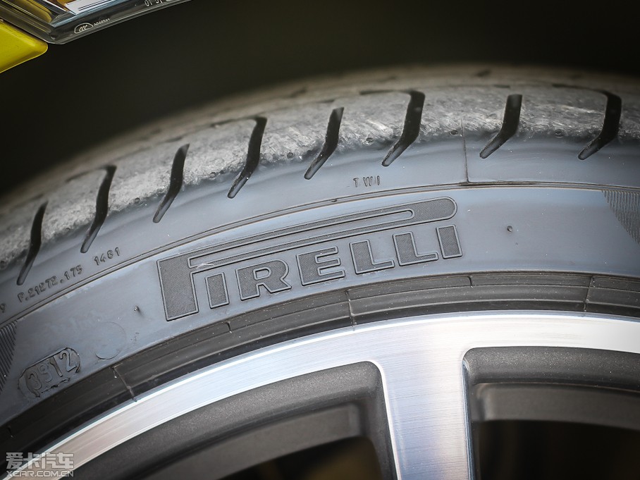 2013r(sh)911 Carrera 4