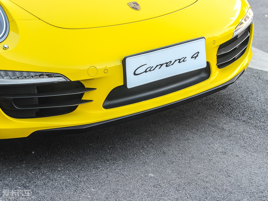 2013r911 Carrera 4