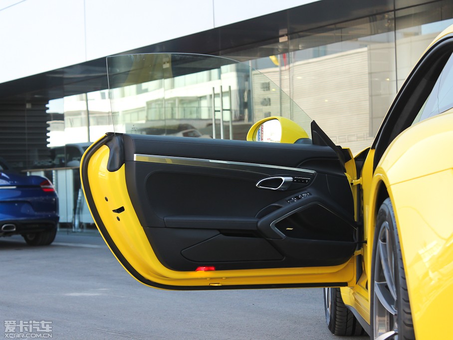 2013r911 Carrera 4