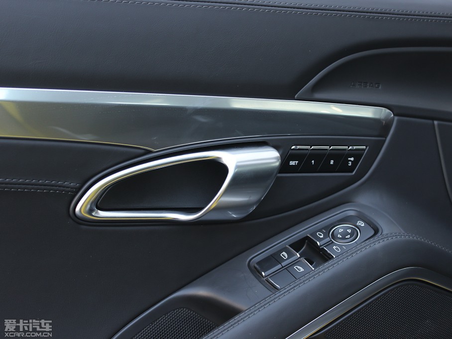 2013r911 Carrera 4