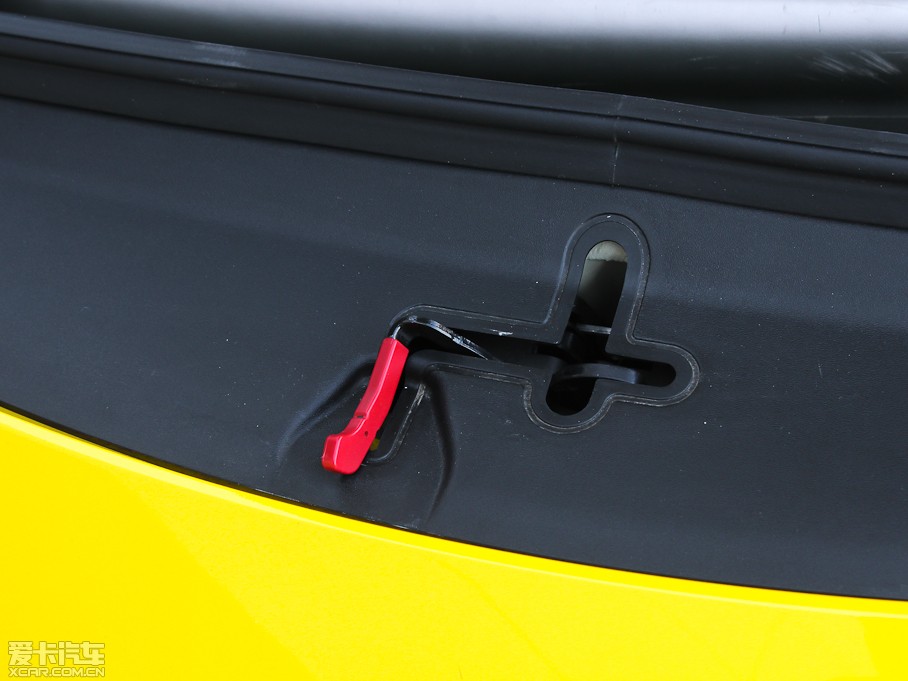 2013��r��911 Carrera 4