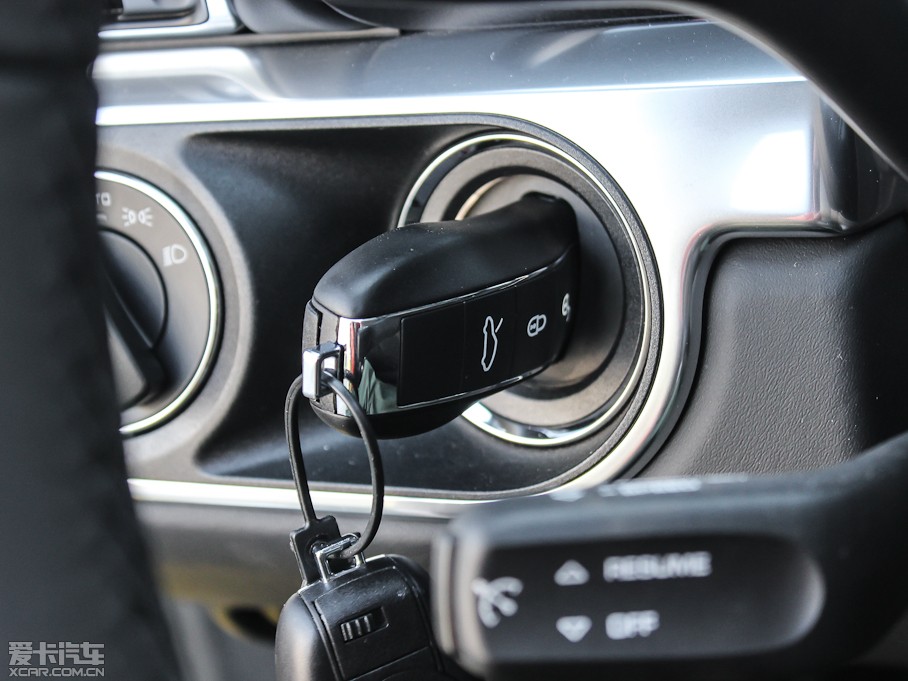 2013��r��911 Carrera 4