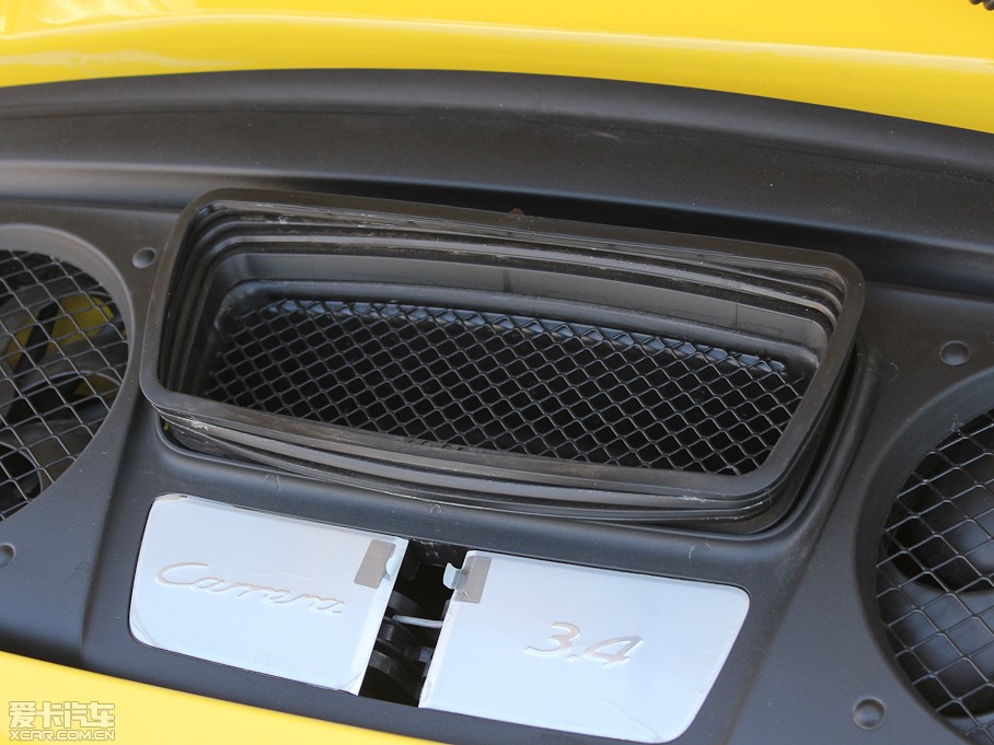 2013r911 Carrera 4