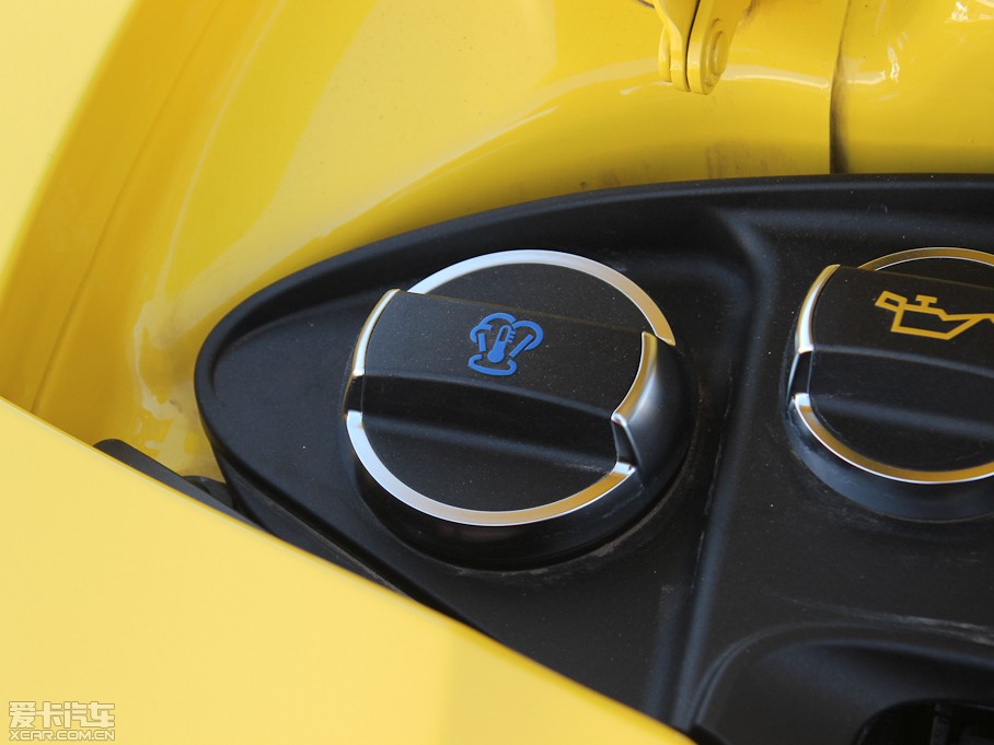 2013��r(sh��)��911 Carrera 4