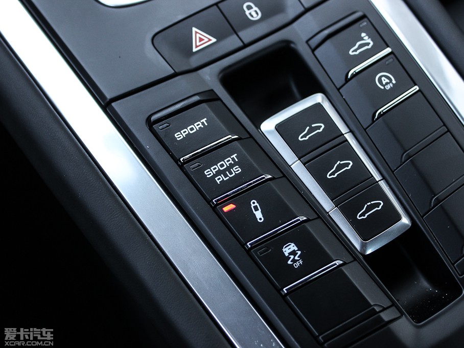 2013r911 Carrera 4