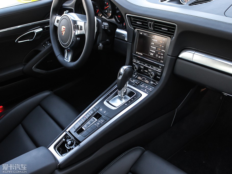 2013r911 Carrera 4