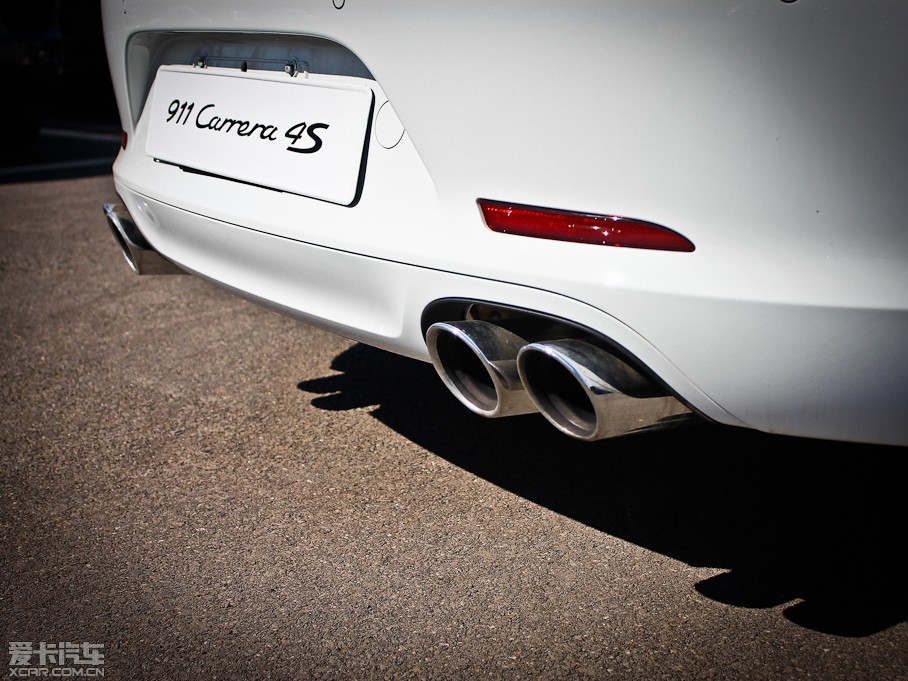 2013r(sh)911 Carrera 4S