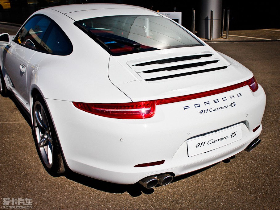 2013r911 Carrera 4S