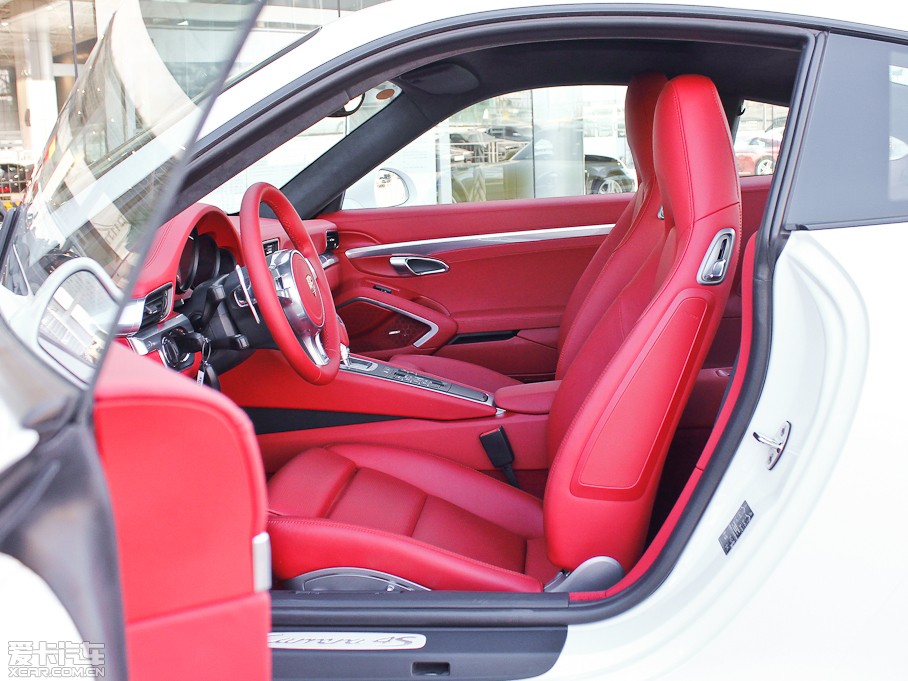 2013��r��911 Carrera 4S