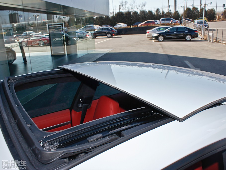 2013r(sh)911 Carrera 4S