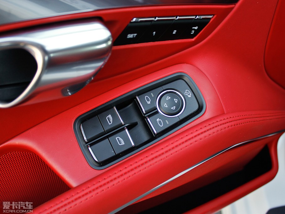 2013��r��911 Carrera 4S