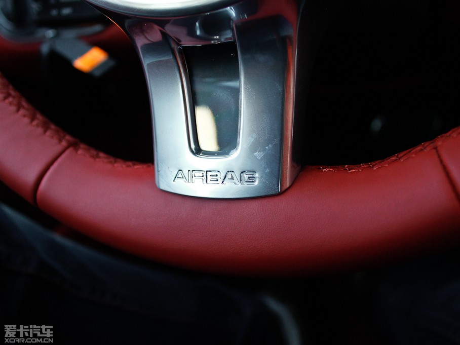 2013��r(sh��)��911 Carrera 4S