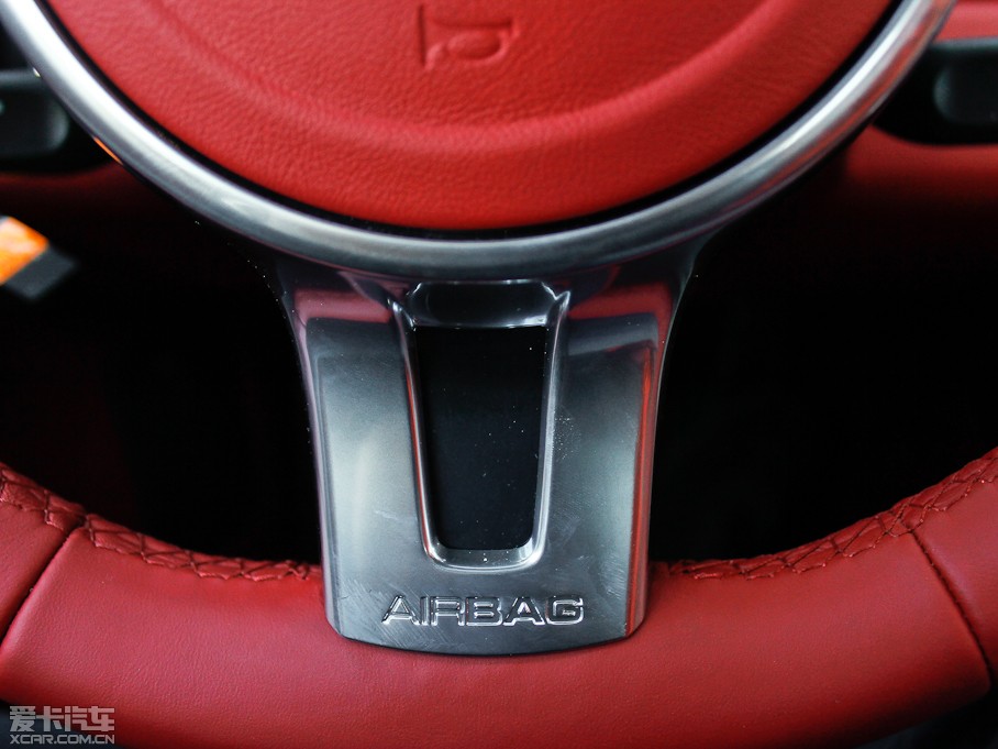 2013��r��911 Carrera 4S