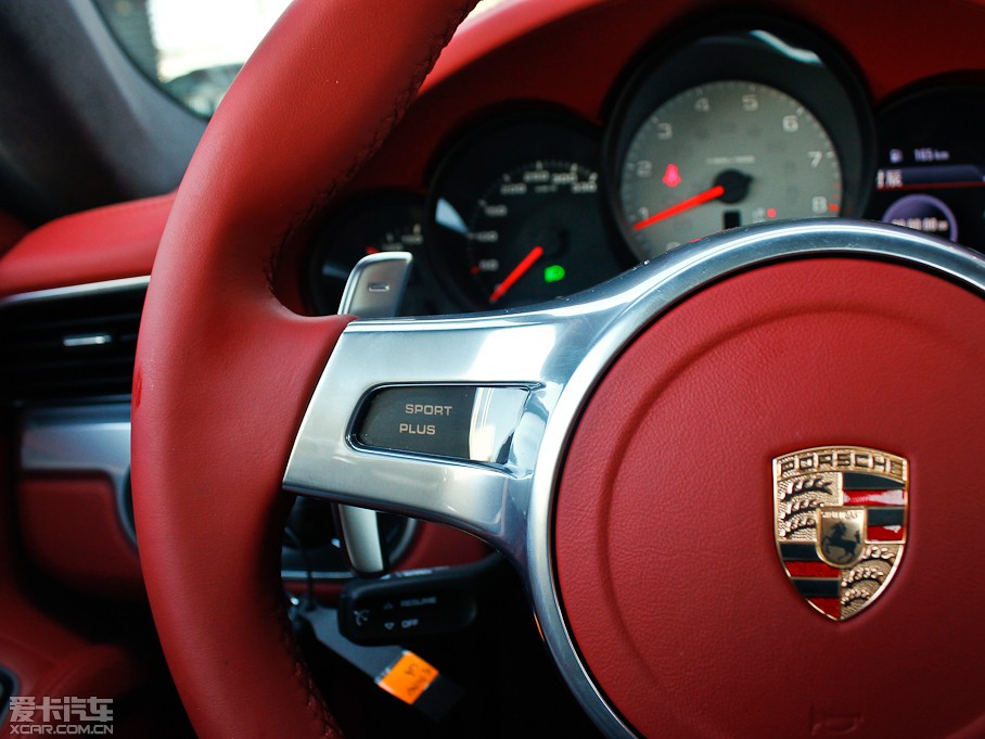 2013��r(sh��)��911 Carrera 4S