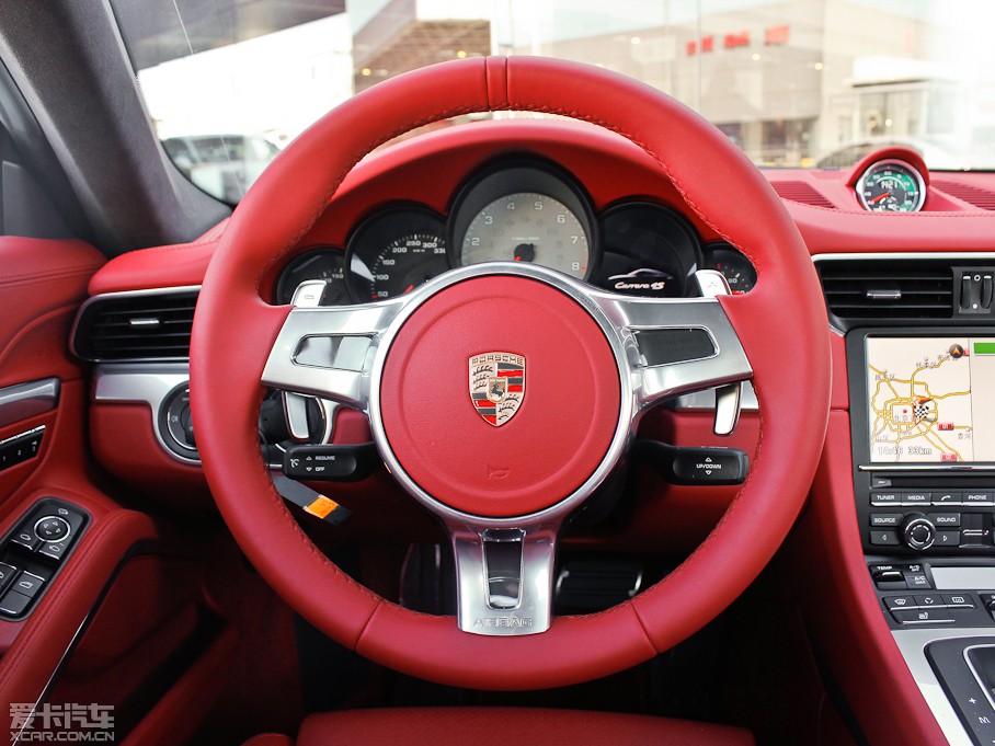 2013��r��911 Carrera 4S
