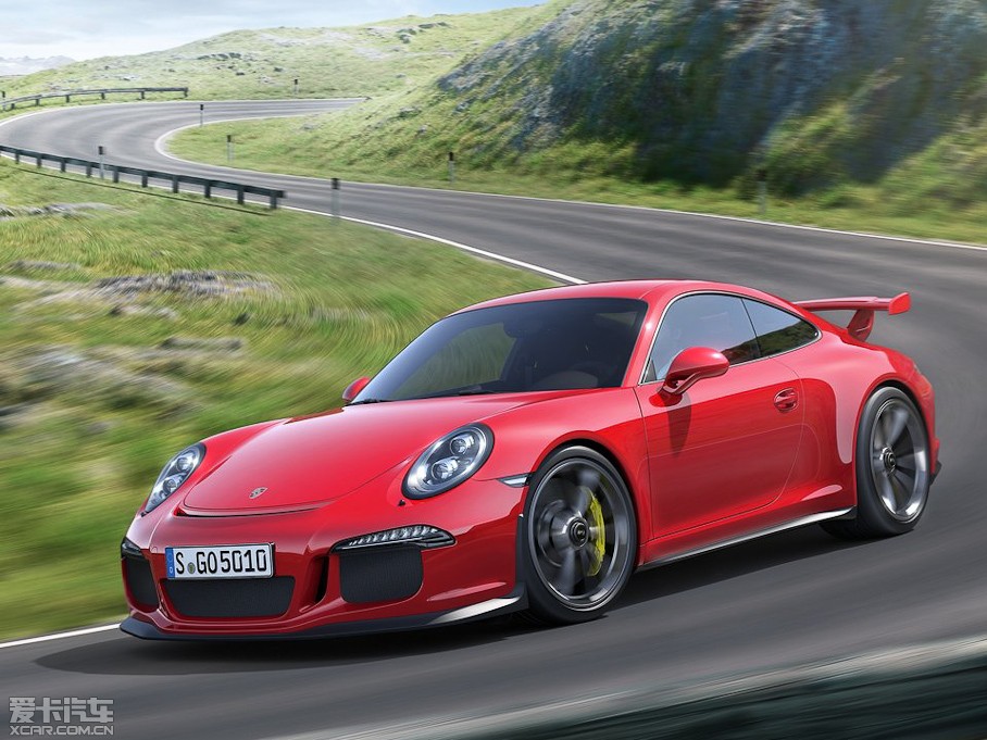 2013��r(sh��)��911 GT3