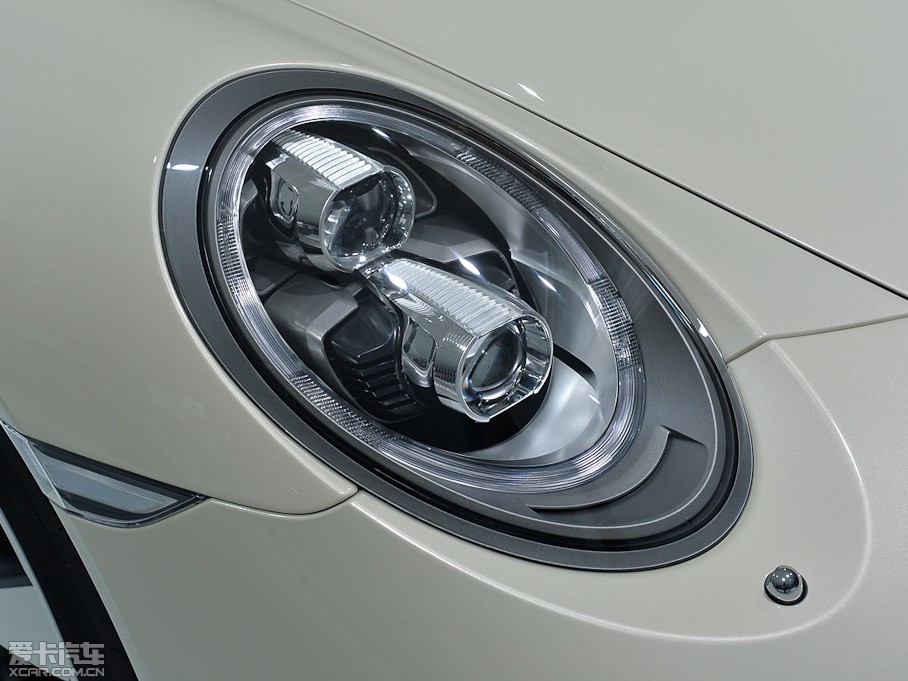 2013��r��911 50 Years Edition