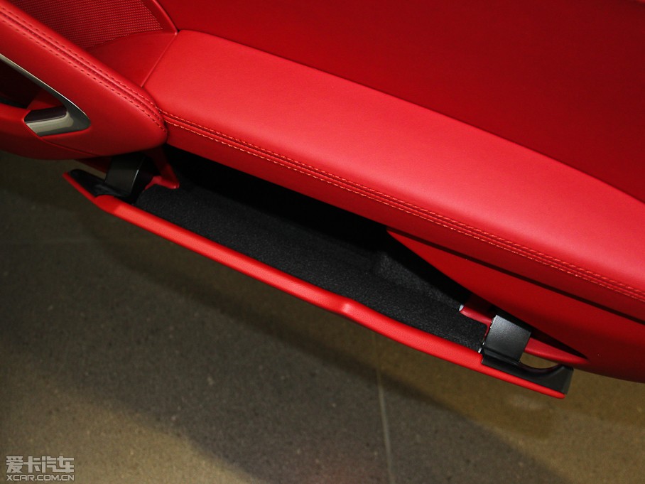 2013r(sh)911 Carrera 4S Cabriolet