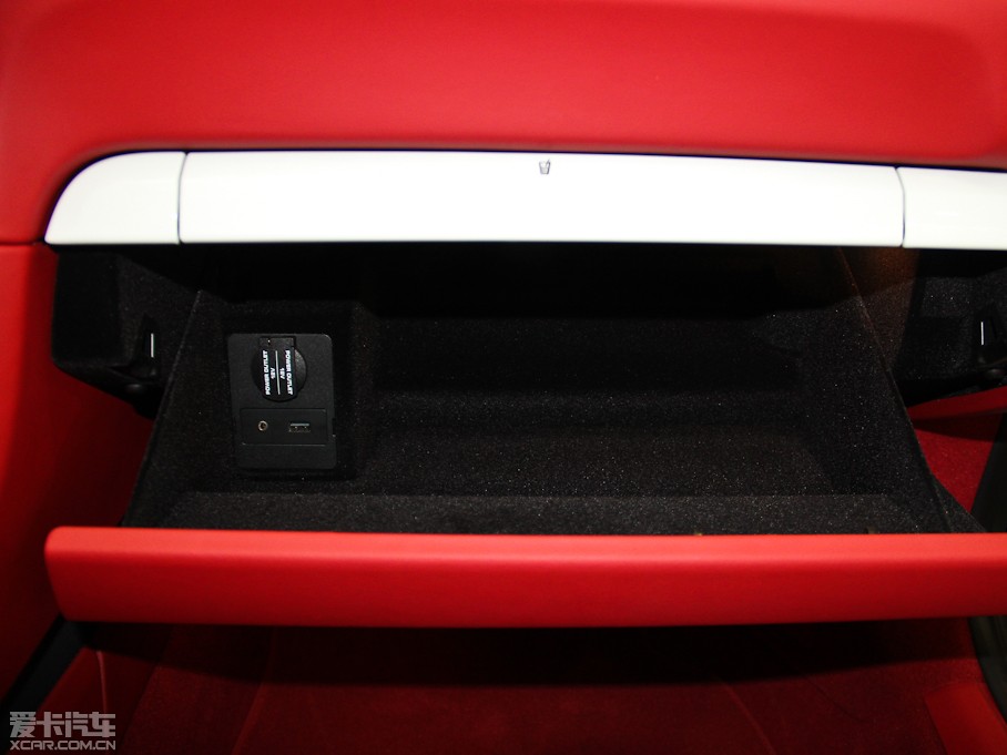 2013r(sh)911 Carrera 4S Cabriolet