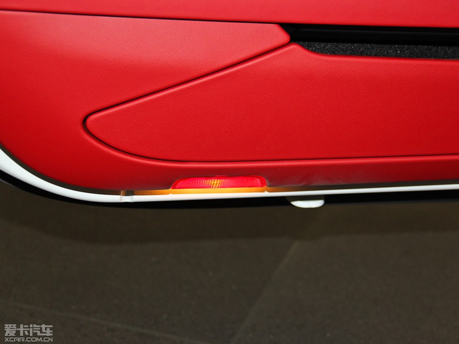 2013r(sh)911 Carrera 4S Cabriolet