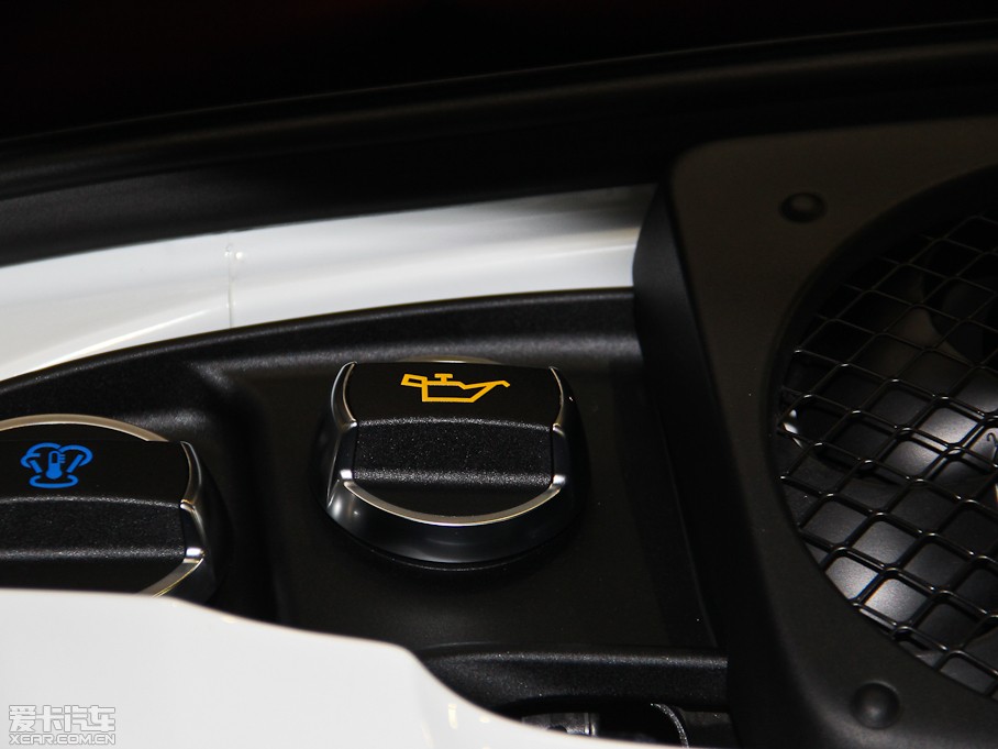 2013r(sh)911 Carrera 4S Cabriolet