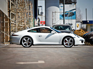 2013Carrera 4S w^