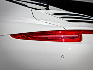 2013Carrera 4S ^
