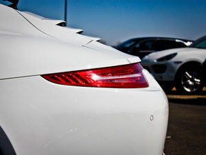 2013Carrera 4S ^