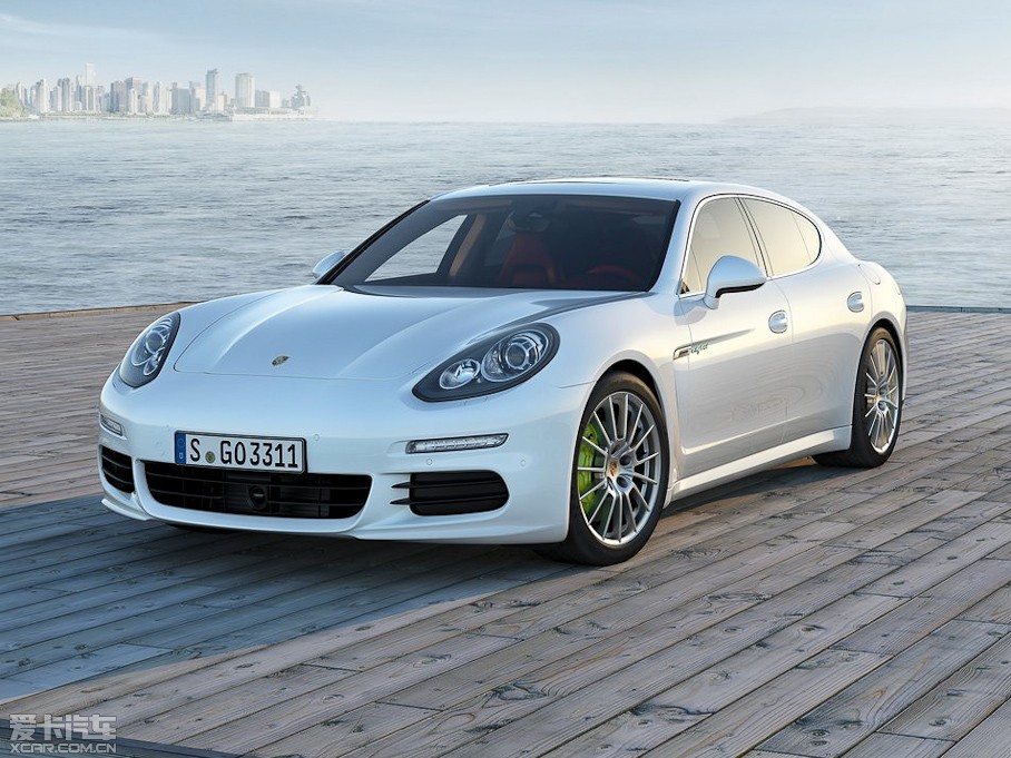 2014Panamera S Executive