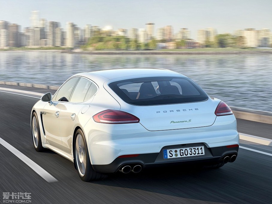 2014Panamera S Executive