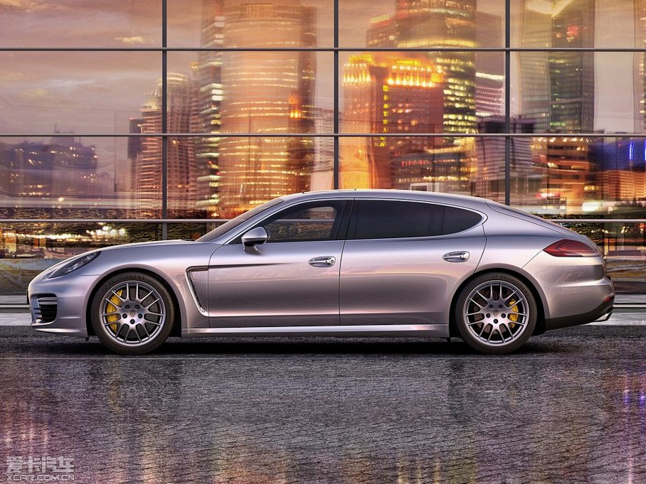 2014Panamera Turbo Executive