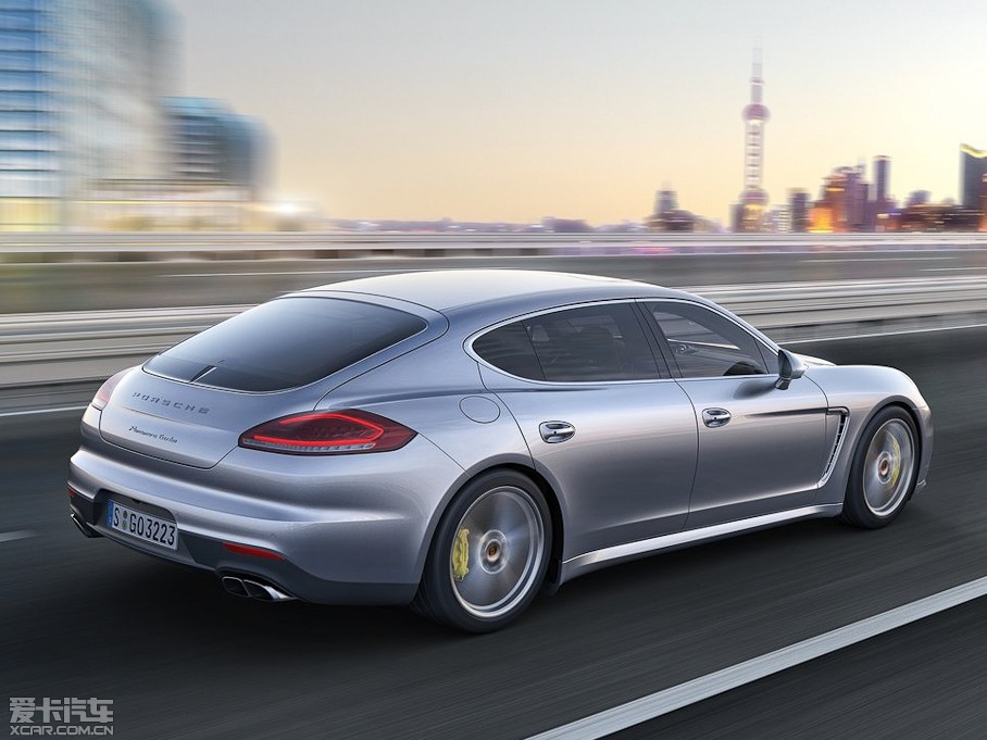 2014Panamera Turbo Executive
